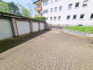 VERMIETET! Abgeschlossene Einzelgarage – direkt am Ketteler Krankenhaus – Offenbach