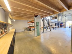 VERMIETET! Produktions-/Lagerhalle mit Bürofläche mit hervorragender Anbindung