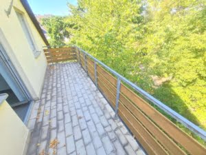 VERMIETET! Neu renoviert! 3-Zimmerwohnung mit 2 Balkonen + Wannenbad – ruhig in Bergen-Enkheim