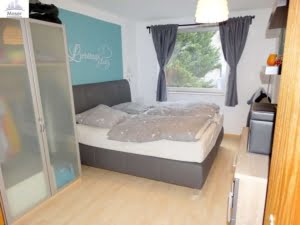 VERMIETET! Großzügige, sonnige 2 Zimmerwohnung mit Wohnküche und Balkon – Bornheim Grenze Ostend