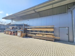 VERMIETET! Produktions-/Lagerhalle mit Bürofläche mit hervorragender Anbindung
