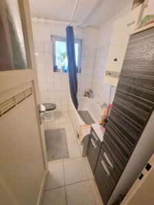 VERMIETET! Großzügige 1-Zimmerwohnung mit extra Wohnküche und Balkon – Top Lage Sachsenhausen