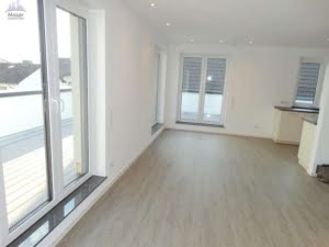 VERMIETET! Schicke Penthouse 3- Zimmer Wohnung mit Rund um Terrasse in ruhiger Lage Nieder Roden