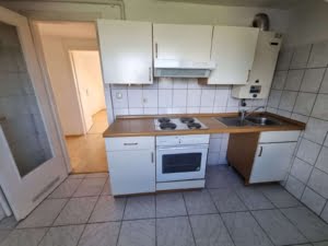 VERMIETET! Sonnige, gemütliche 2-Zimmerwohnung im Dachgeschoss – zentral gelegen im Gallusviertel