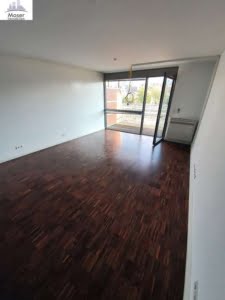 VERMIETET! Sonnige 2 Zimmer + Südbalkon inkl. Einbauküche – Sachsenhausen Südbahnhof