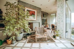 VERKAUFT! Prachtvolle Villa mit Schwimmbad und Parkgrundstück mit Teich – Hollywood-Feeling im Rheingau!