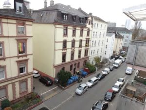 VERMIETET! Großzügige 1-Zimmerwohnung mit extra Wohnküche und Balkon – Top Lage Sachsenhausen