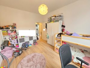 VERMIETET! Neu saniert in 2022! Tolle 3 Zimmer Altbauwohnung mit Balkon – zentrale Lage Nähe TÜV Hanau