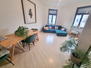 VERMIETET! Altbaucharme pur! Top Lage Bornheim auf der Berger Str.: Sonnige 3- Zimmerwohnung