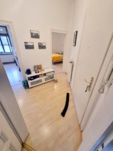 VERMIETET! Altbaucharme pur! Top Lage Bornheim auf der Berger Str.: Sonnige 3- Zimmerwohnung