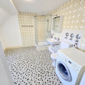 VERMIETET! Alles Neu Renoviert! Großzügige 1 Zimmerwohnung mit separater Küche – zentral in Hanau