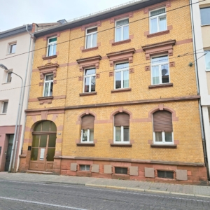Altbaucharme Pur! Bezahlbar für 1 Person: Top gemütliche 2-Zimmer Wohnung – zentral in Oberrad