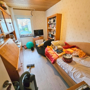 VERKAUFT! Reine Kapitalanlage! 100% Eigenkapital erforderlich wegen Nießbrauchrecht – Gepflegtes Reihenmittelhaus in guter Lage Schwalbach/Ts
