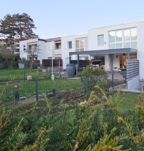 VERKAUFT! Reine Kapitalanlage! 100% Eigenkapital erforderlich wegen Nießbrauchrecht – Gepflegtes Reihenmittelhaus in guter Lage Schwalbach/Ts