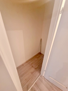 VERMIETET! Komplett neu renoviert in 2024! Großzügige 1-Zimmer Wohnung – mitten in der Offenbacher Fußgängerzone