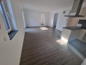 VERMIETET! Schicke 3-Zimmer Wohnung mit Terrasse + Rasen + Einbauküche in ruhiger Lage Rodgau-NiederRoden