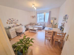 VERMIETET! Top Lage Berger Straße: Gemütliche, kleine 2 Zimmerwohnung im 2. OG – Frankfurt Nordend