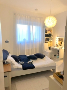 VERMIETET! Tolle 2 Zimmer Wohnung mit offener Küche inkl. Einbauküche und bodentiefen Fenstern – zentral in Langen