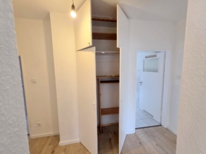 VERMIETET! Lichtdurchflutet + frisch renovierte 3-Zimmer Terrassenwohnung- Bornheim Grenze Ostend