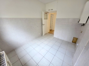 VERMIETET! Lichtdurchflutet + frisch renovierte 3-Zimmer Terrassenwohnung- Bornheim Grenze Ostend