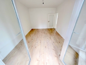 VERMIETET! Lichtdurchflutet + frisch renovierte 3-Zimmer Terrassenwohnung- Bornheim Grenze Ostend