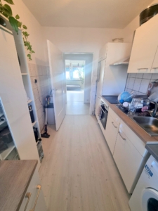 VERMIETET! Gemütliche 2 Zimmerwohnung im Hochparterre – zentrale Lage – direkt gegenüber dem Klinikum Offenbach