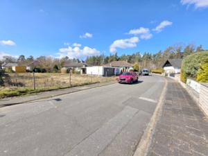 VERKAUFT! Absolute Rarität! Attraktives Baugrundstück + Baugenehmigung in bester Villen-Lage von Rembrücken