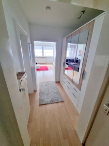 VERMIETET! Großzügige 1-Zimmer Wohnung – kompl. Möblierung geschenkt – mitten in der Offenbacher Fußgängerzone