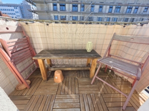 VERMIETET! Top Westendlage! Gemütliche 2 Zimmerwohnung mit kleinem Balkon + Einbauküche im 4. OG ohne! Aufzug