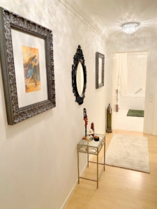 VERMIETET! Top Westend Lage! Charmant + Elegant! Voll möblierte 2 Zimmerwohnung mit 2 Balkonen
