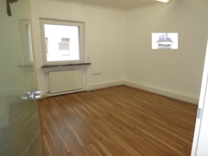 VERMIETET! 3 moderne, bezahlbare Büroräume mit Teeküche + WC – zentral in Oberrad