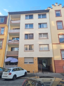 VERMIETET! Komplett renoviert in 2022! Gemütliche 1 Zimmerwohnung mit sep. Küche – Top Lage Bornheim – Nähe Berger Str.