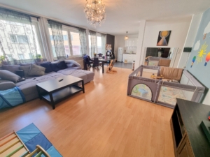 VERMIETET! Renovierte , große + helle 2-Zimmer Wohnung mit offener Küche – mitten in der Offenbacher Fußgängerzone
