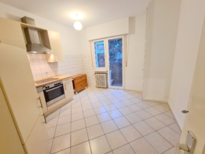 VERMIETET! Top Lage Bornheim Nähe Parlamentsplatz – Große 1,5 Zimmerwohnung mit großer Terrasse + Wohnküche-