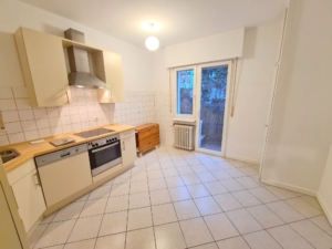 VERMIETET! Top Lage Bornheim Nähe Parlamentsplatz – Große 1,5 Zimmerwohnung mit großer Terrasse + Wohnküche-