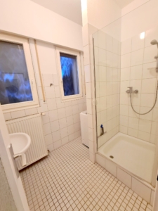 VERMIETET! Top Lage Bornheim Nähe Parlamentsplatz – Große 1,5 Zimmerwohnung mit großer Terrasse + Wohnküche-