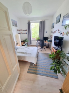 VERMIETET! Altbaucharme Gemütliche + helle 3 Zimmerwohnung – ruhig und zentral in Bornheim – Nähe Berger Str.