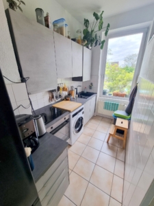 VERMIETET! Altbaucharme Gemütliche + helle 3 Zimmerwohnung – ruhig und zentral in Bornheim – Nähe Berger Str.