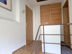 VERMIETET! Frisch RENOVIERT! Gemütliche 2-Zimmerwohnung mit Wohnküche inkl. EBK – ruhig in FFM-Eckenheim