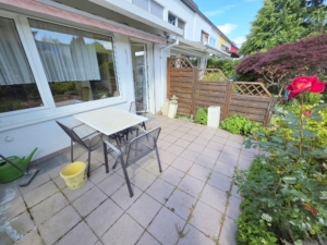 VERKAUFT! Gepflegtes Reihenmittelhaus mit 3 Zimmern + Keller + Garten – Ernst May Siedlung in Frankfurt-Praunheim