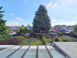 VERKAUFT! Gepflegtes Reihenmittelhaus mit 3 Zimmern + Keller + Garten – Ernst May Siedlung in Frankfurt-Praunheim