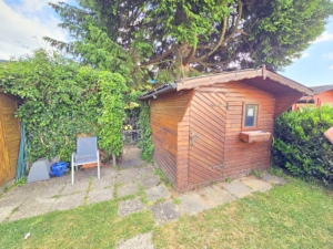 VERKAUFT! Gepflegtes Reihenmittelhaus mit 3 Zimmern + Keller + Garten – Ernst May Siedlung in Frankfurt-Praunheim