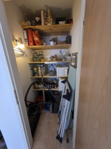 VERKAUFT! Panoramablick + bezugsfertig renoviert! 3 Zimmer mit großem Balkon ganz oben im 16. OG – in Frankfurt-Sachsenhausen