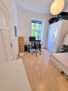 VERMIETET! Altbaucharme zentral in Bornheim! Gemütliche + sonnige 3- Zimmer Wohnung mit Tageslichtbad