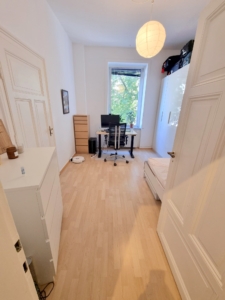 VERMIETET! Altbaucharme zentral in Bornheim! Gemütliche + sonnige 3- Zimmer Wohnung mit Tageslichtbad