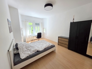 VERMIETET! Sonnige, gemütliche 2 Zimmerwohnung mit EBK – sanierter Altbau – Top Lage Bornheim Nähe Berger Str.