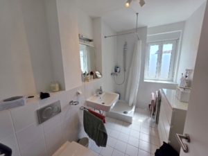 VERMIETET! Schick! Saniert! 1 Zimmer mit Balkon + Wohnküche – Top Lage Bornheim Nähe Berger Str.