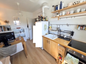 VERMIETET! Schick! Saniert! 1 Zimmer mit Balkon + Wohnküche – Top Lage Bornheim Nähe Berger Str.