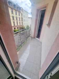 VERMIETET! Großzügige 1-Zimmerwohnung mit extra Wohnküche und Balkon – Top Lage Sachsenhausen