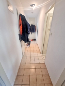 VERMIETET! Großzügige 1-Zimmerwohnung mit extra Wohnküche und Balkon – Top Lage Sachsenhausen